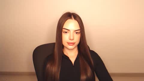 Eva online show from October 3, 2025, 5:10 pm