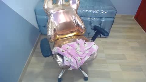 eva_smit_t online show from February 3, 2026, 6:40 am