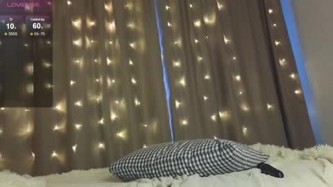 Hello Im Eva online show from December 18, 2024, 1:34 pm