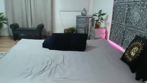 evabarbi online show from December 15, 2024, 12:29 am