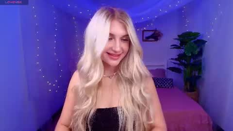 Snapshot of evacadooo chatting on July 23, 2026, 3:04 am Eva online show from July 23, 2026, 3:04 am