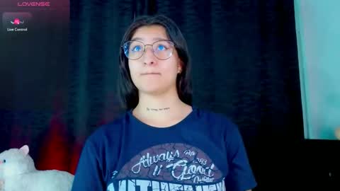 Evah Lee online show from December 23, 2025, 3:48 am