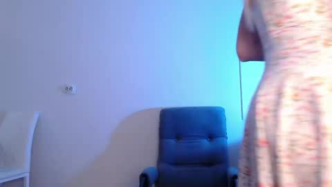 Snapshot of evahailey_ chatting on May 22, 2026, 4:08 am Eva online show from May 22, 2026, 4:08 am