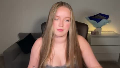 Snapshot of evajuly chatting on June 13, 2026, 7:23 pm Eva online show from June 13, 2026, 7:23 pm