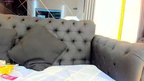 Eva online show from October 2, 2025, 1:40 pm