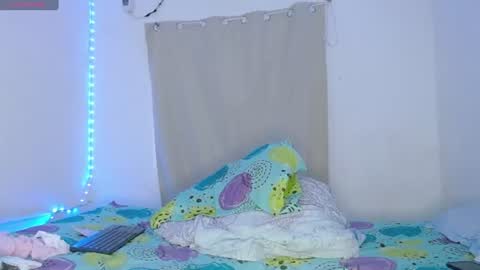 Snapshot of evaluna_horny_ chatting on July 21, 2026, 9:28 pm evaluna horny online show from July 21, 2026, 9:28 pm