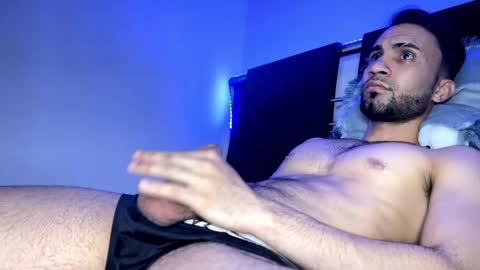 Snapshot of evan57036 chatting on November 10, 2025, 2:54 am evan57036 online show from November 10, 2025, 2:54 am