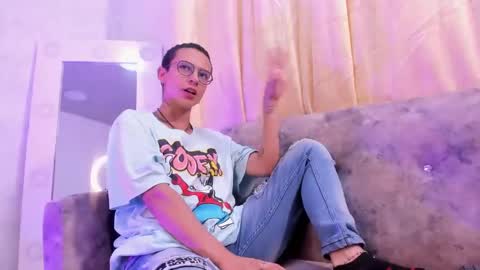 Evan Smitt online show from January 25, 2025, 1:08 pm