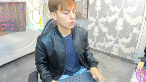 evan_tay online show from April 13, 2026, 3:01 am