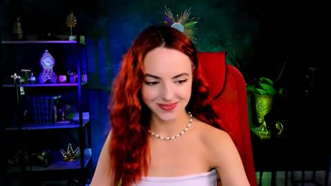 Snapshot of evanellson chatting on September 25, 2025, 8:29 am Eva online show from September 25, 2025, 8:29 am