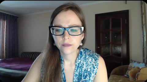 Snapshot of evangeline06 chatting on March 11, 2025, 8:30 am YourMistress online show from March 11, 2025, 8:30 am
