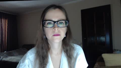 Snapshot of evangeline06 chatting on September 15, 2025, 9:20 am YourMistress online show from September 15, 2025, 9:20 am