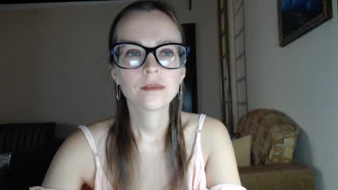Snapshot of evangeline06 chatting on September 18, 2025, 8:49 am YourMistress online show from September 18, 2025, 8:49 am