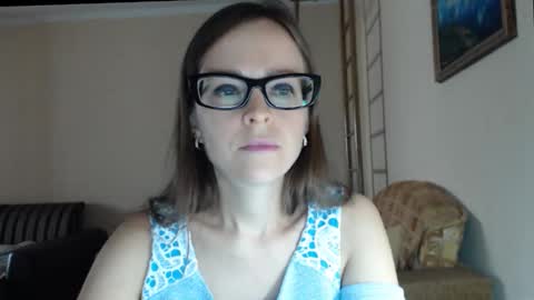 Snapshot of evangeline06 chatting on September 30, 2025, 8:30 am YourMistress online show from September 30, 2025, 8:30 am