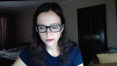 Snapshot of evangeline06 chatting on October 13, 2025, 8:47 am YourMistress online show from October 13, 2025, 8:47 am