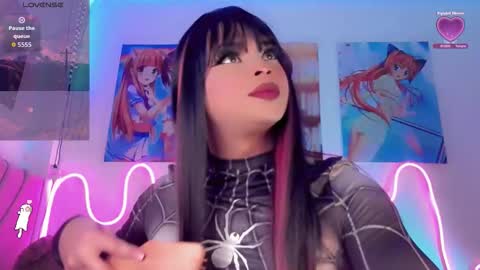 Snapshot of evangeline_ts_ chatting on January 7, 2026, 5:15 pm Evangeline online show from January 7, 2026, 5:15 pm