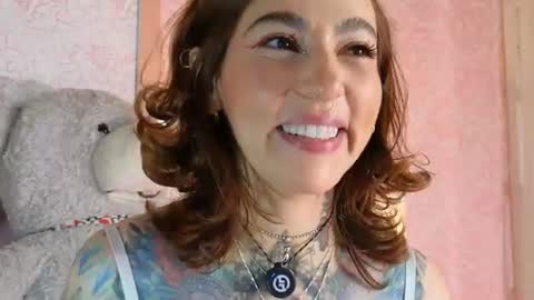 Snapshot of evangelyne1 chatting on July 7, 2026, 3:49 pm Evangelyne online show from July 7, 2026, 3:49 pm