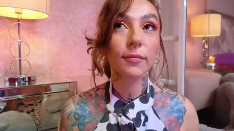 Snapshot of evangelyne1 chatting on July 10, 2026, 3:58 pm Evangelyne online show from July 10, 2026, 3:58 pm