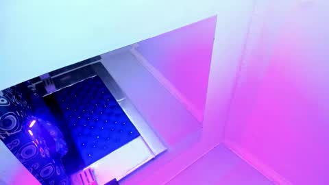 evanllelyne online show from February 4, 2026, 12:11 pm