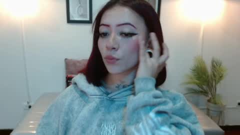 Evanssa lx online show from March 30, 2026, 8:21 pm