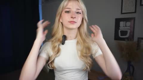 Eva online show from September 22, 2025, 6:59 am