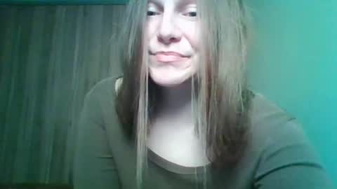 Snapshot of evasapples2026 chatting on May 12, 2026, 7:22 pm evasapples2026 online show from May 12, 2026, 7:22 pm