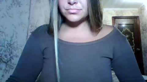 Snapshot of evasapples2026 chatting on July 25, 2026, 5:43 pm evasapples2026 online show from July 25, 2026, 5:43 pm
