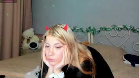 Eva online show from December 14, 2024, 3:18 am