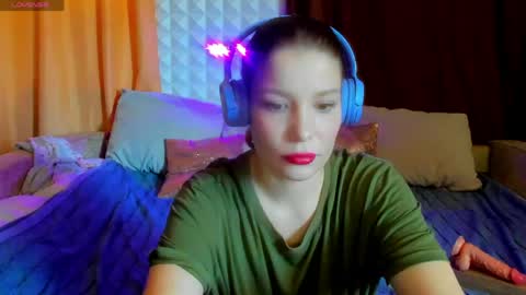 Eva online show from April 17, 2026, 12:19 pm