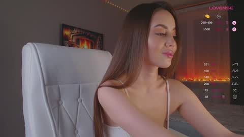 Eva     my  - Eva Angelina online show from December 11, 2024, 9:34 pm