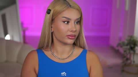 Eva online show from January 14, 2026, 10:03 pm