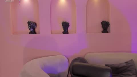 Snapshot of evebenson chatting on October 10, 2025, 7:57 pm Eve online show from October 10, 2025, 7:57 pm