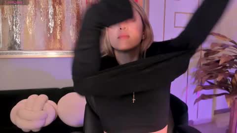 Snapshot of evebenson chatting on November 5, 2025, 12:16 pm Eve online show from November 5, 2025, 12:16 pm