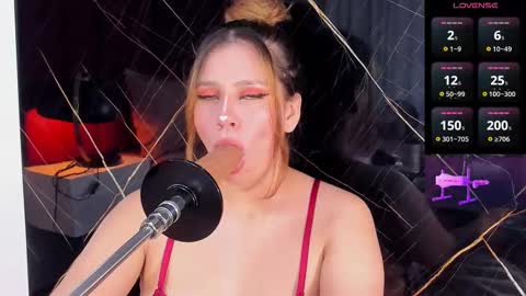 EVELIN online show from September 24, 2025, 12:19 pm