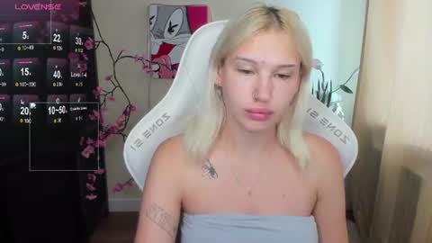 Evelina online show from June 30, 2026, 1:06 am