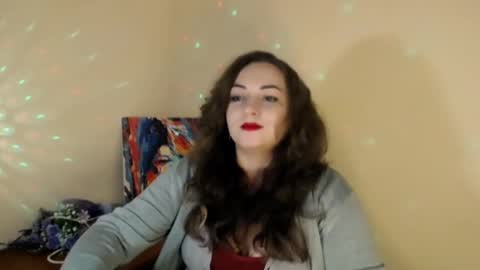 Snapshot of evelineli chatting on February 21, 2025, 2:48 pm Lydia online show from February 21, 2025, 2:48 pm