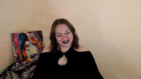 Snapshot of evelineli chatting on September 30, 2025, 11:54 pm Lydia online show from September 30, 2025, 11:54 pm