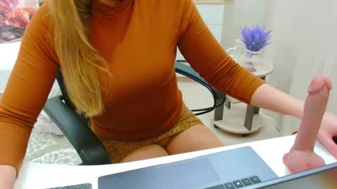 evelove online show from March 9, 2026, 3:16 pm