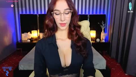 evelyn rush1 online show from October 9, 2025, 7:50 am