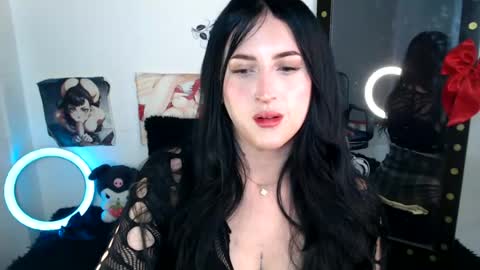 Snapshot of evelyn_sheeran chatting on June 29, 2026, 2:18 am Julieta online show from June 29, 2026, 2:18 am