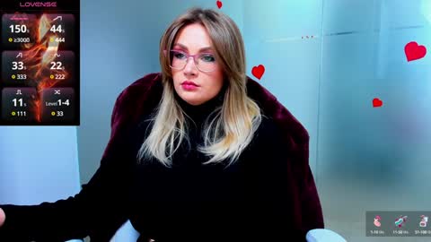 evelyne_rose online show from January 21, 2025, 6:11 am