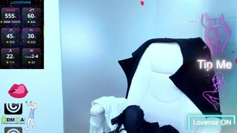 evelyne_rose online show from March 24, 2026, 5:56 am