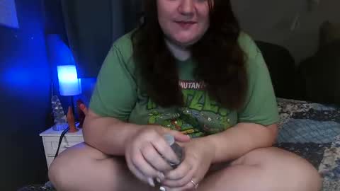 Snapshot of evelynvanderbilt chatting on October 13, 2025, 12:27 pm Evelyn Vanderbilt online show from October 13, 2025, 12:27 pm