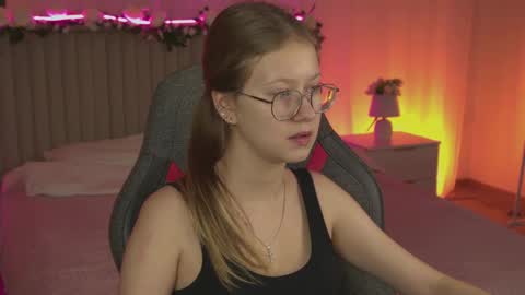 Snapshot of evemundie chatting on November 10, 2025, 6:23 am Eve online show from November 10, 2025, 6:23 am