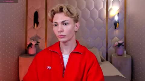 Snapshot of even_vrot chatting on November 26, 2025, 7:48 pm Even online show from November 26, 2025, 7:48 pm