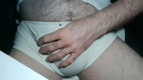 everlasthu online show from October 10, 2025, 9:03 pm