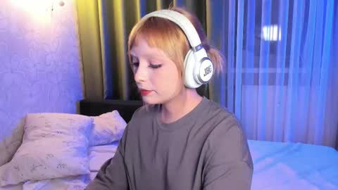 Forget me not eve on CB online show from November 13, 2025, 12:09 am