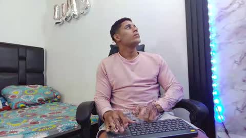 luis online show from January 11, 2025, 6:23 pm