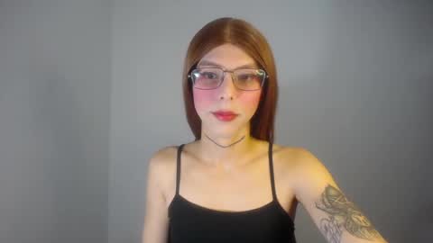 Snapshot of evi_kitty chatting on December 2, 2024, 12:41 am Evi online show from December 2, 2024, 12:41 am