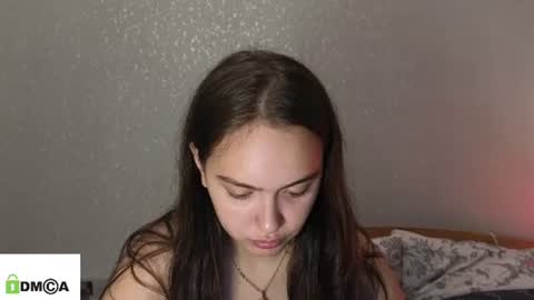 Snapshot of evi_woow chatting on July 4, 2026, 9:10 pm evi_woow online show from July 4, 2026, 9:10 pm